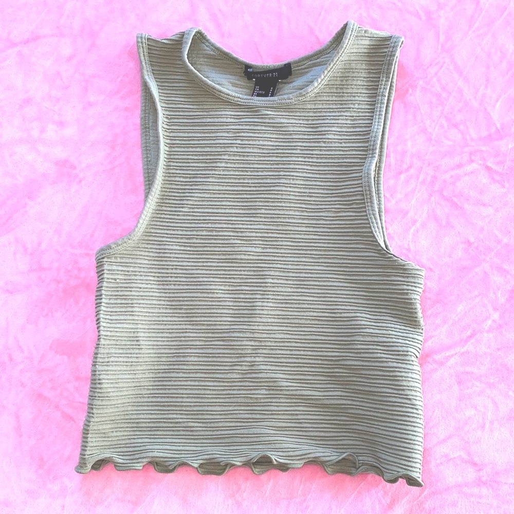 Forever 21 Textured Crop Muscle Arm Wide Arm Hole Pale Pastel Green Ruffled Hem
